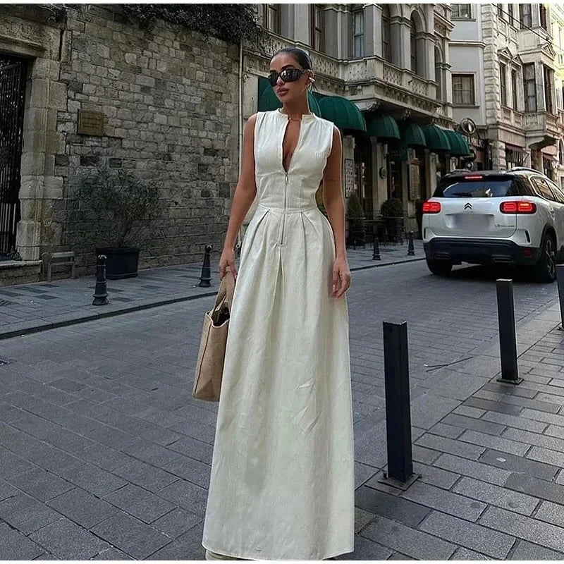 Vestido Maxi Sem Mangas - Decote V, Cintura Alta e Plissado, Elegância Slim para o Verão e Escritório!